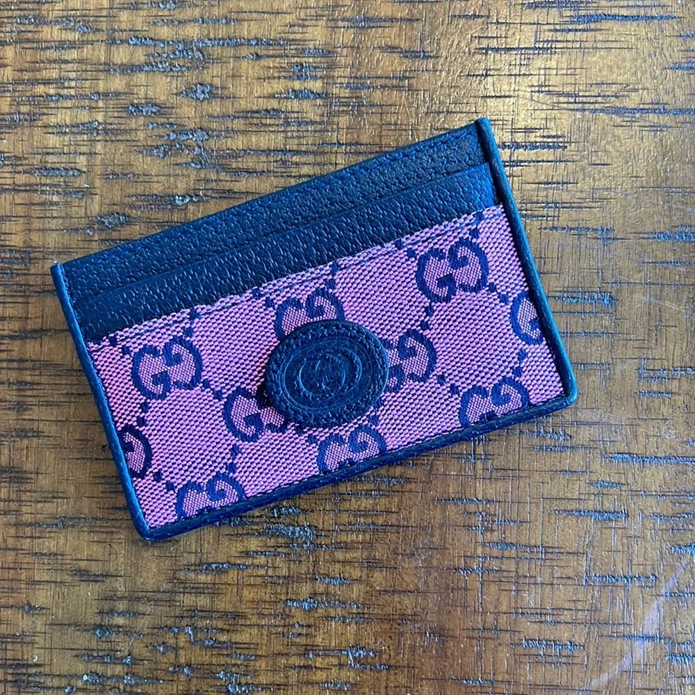 Gucci monogram card holder - Picture 1 of 16